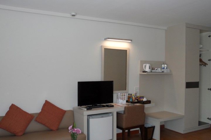 Seasons Siam Hotel Банкок Екстериор снимка